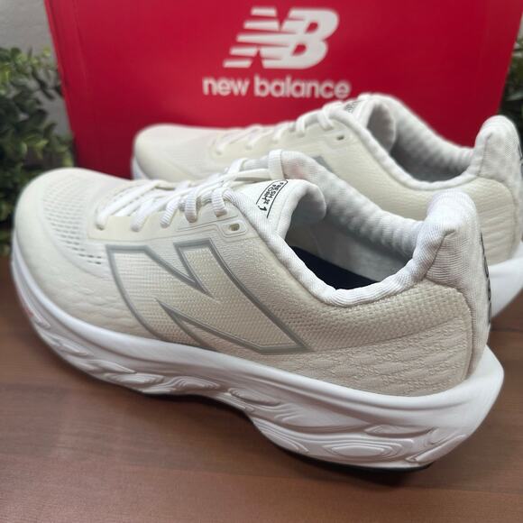 New Balance Men\'s Fresh Foam X 1080v14 White Shoes Size 8 main image 10